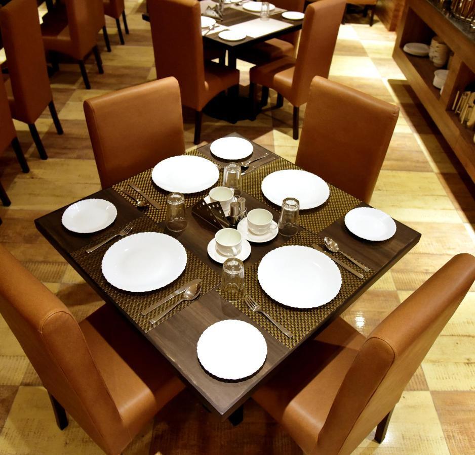 Hotel Crystal Grand Haldwani Luaran gambar
