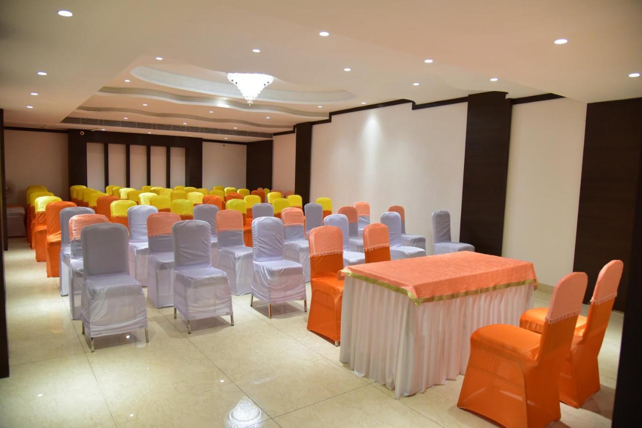Hotel Crystal Grand Haldwani Luaran gambar